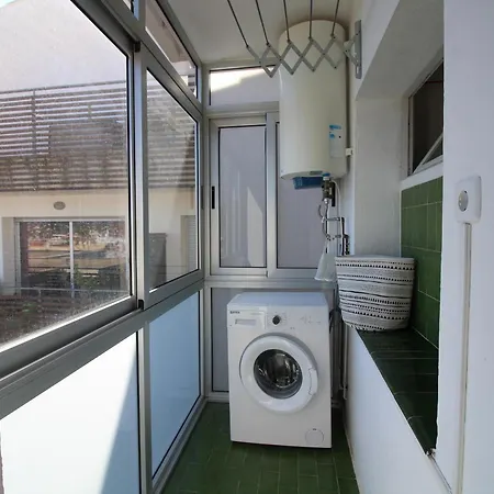 Apartamento Atico Con Gran Terraza, Barbacoa Y Cerca De La Playa - - Hisp-228-556