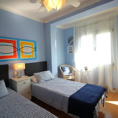 Apartamento Atico Con Gran Terraza, Barbacoa Y Cerca De La Playa - - Hisp-228-556 Llança